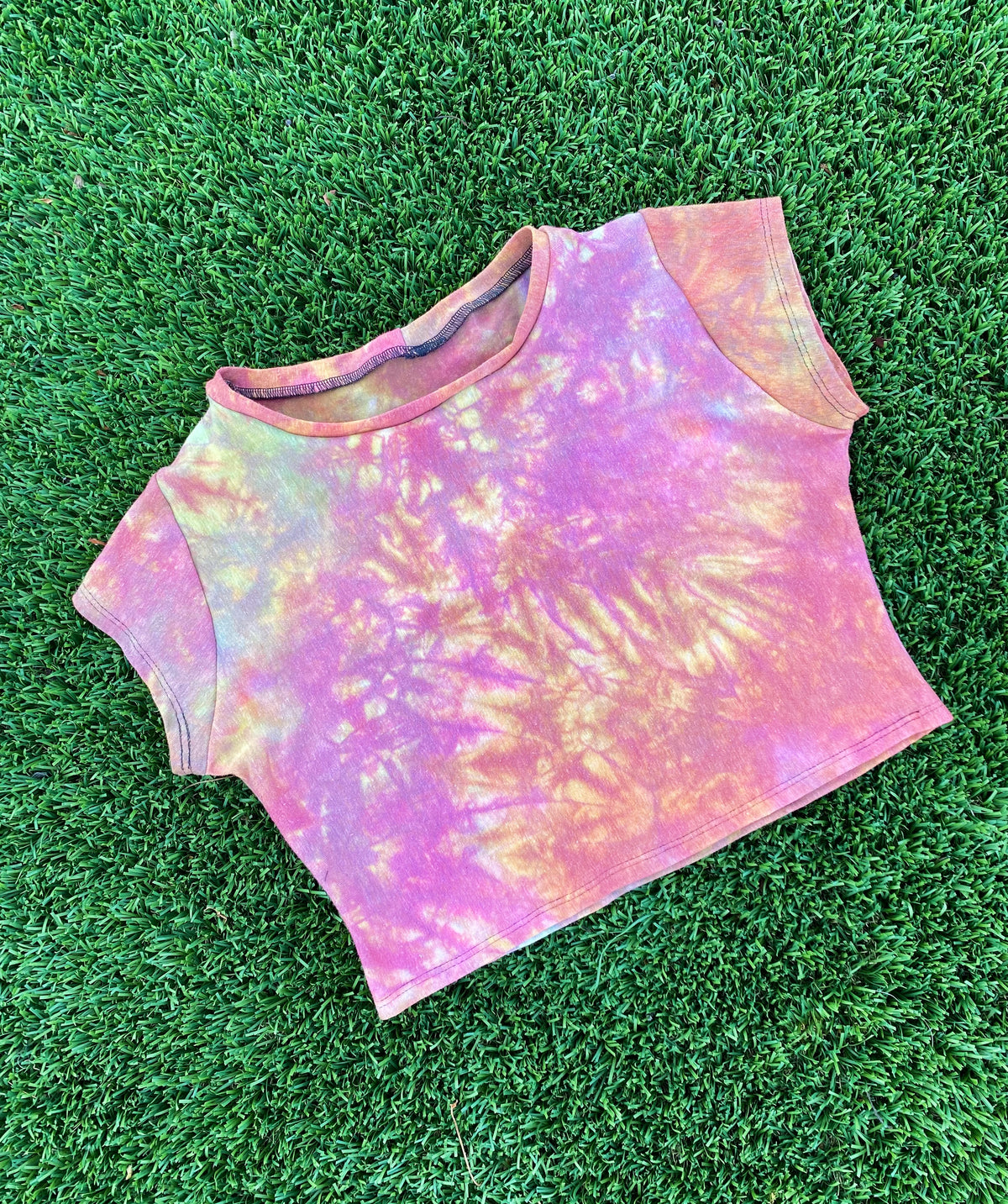 Medium Essential Cropped Top in Rainbow Sherbet