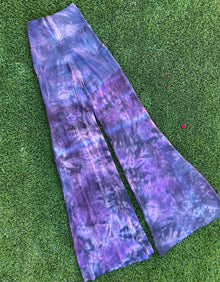 Medium Flora Lace Up Pocket Flow Pants in Purple Rain